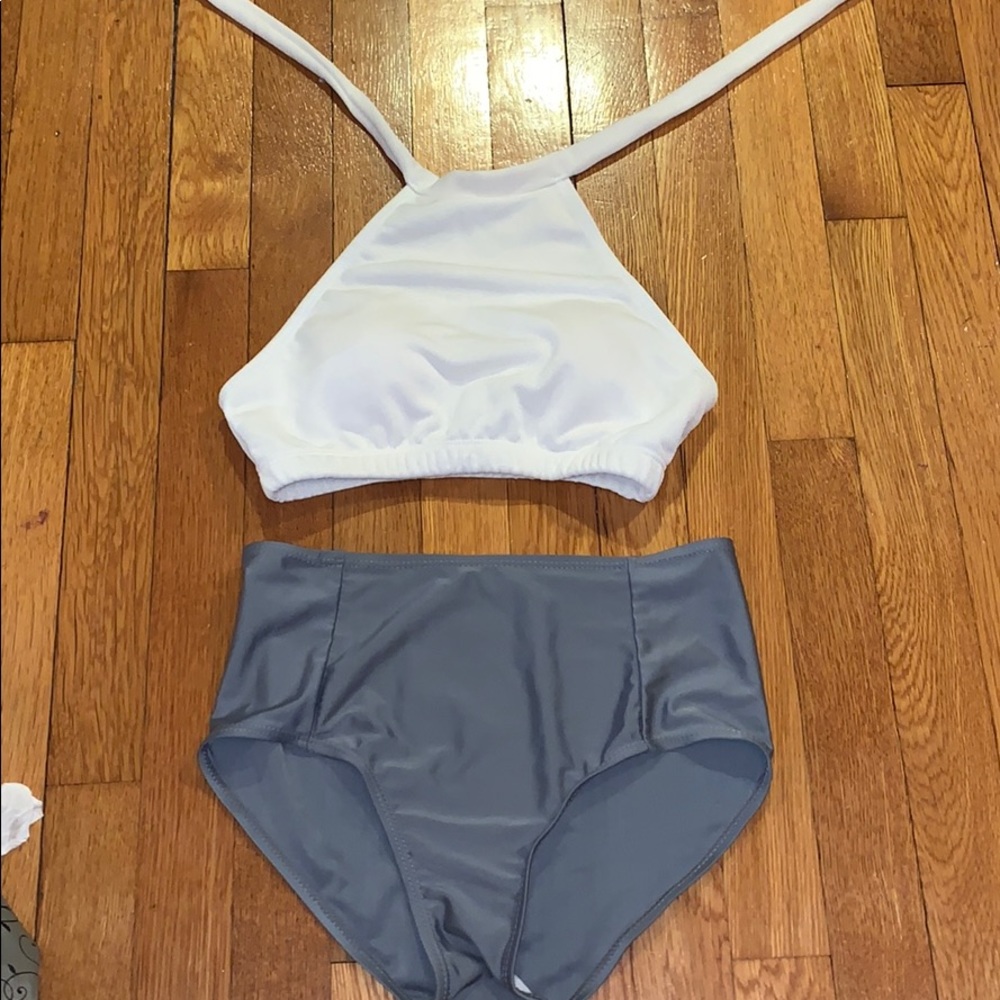 High waisted bikini